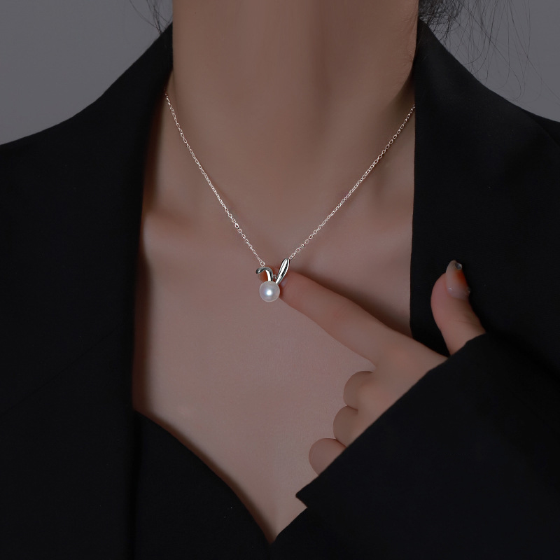 Women Accessories Meaning - Collana con ciondolo di perle di