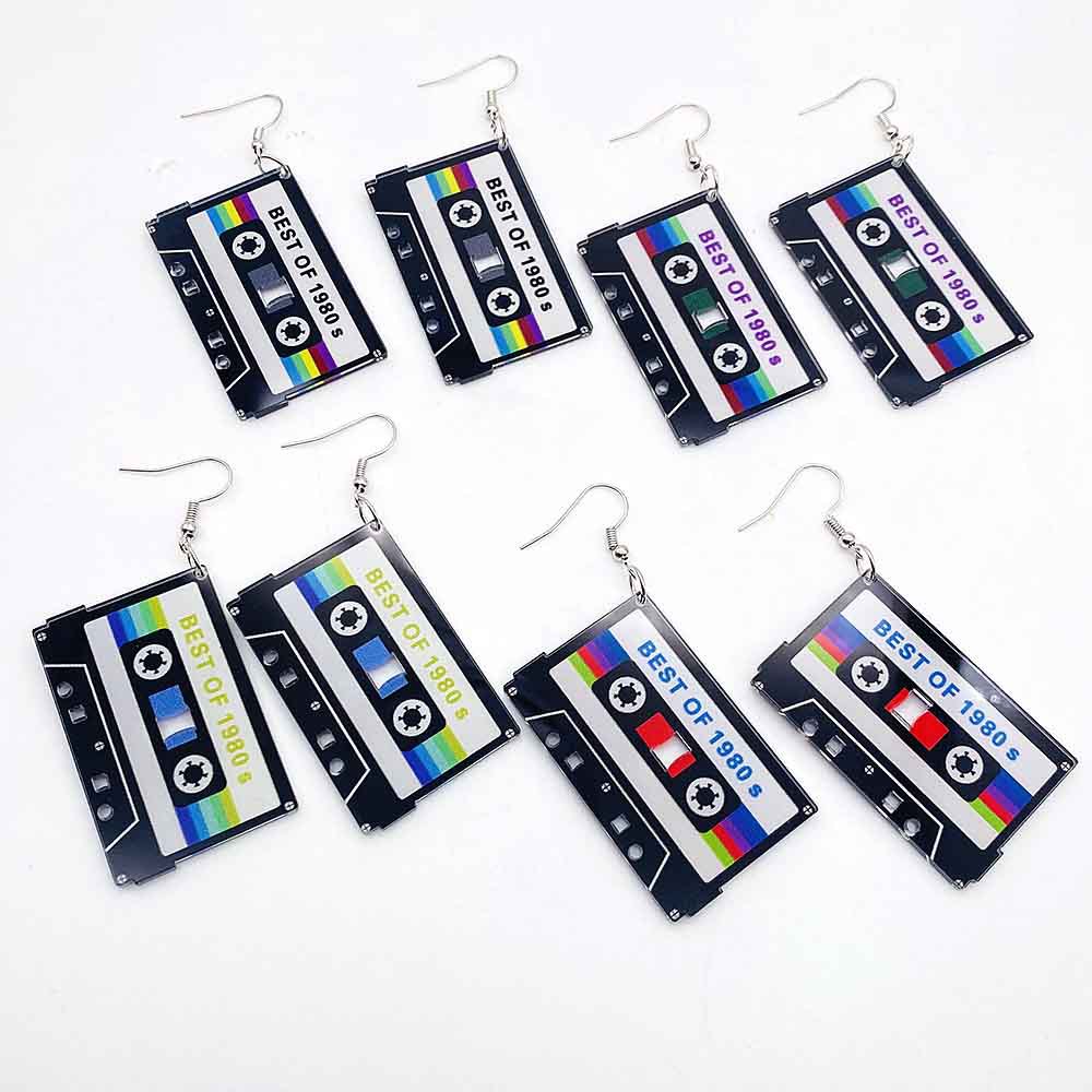 Women'S Accessories In The 80S - Orecchini Vintage con nastro a cassetta