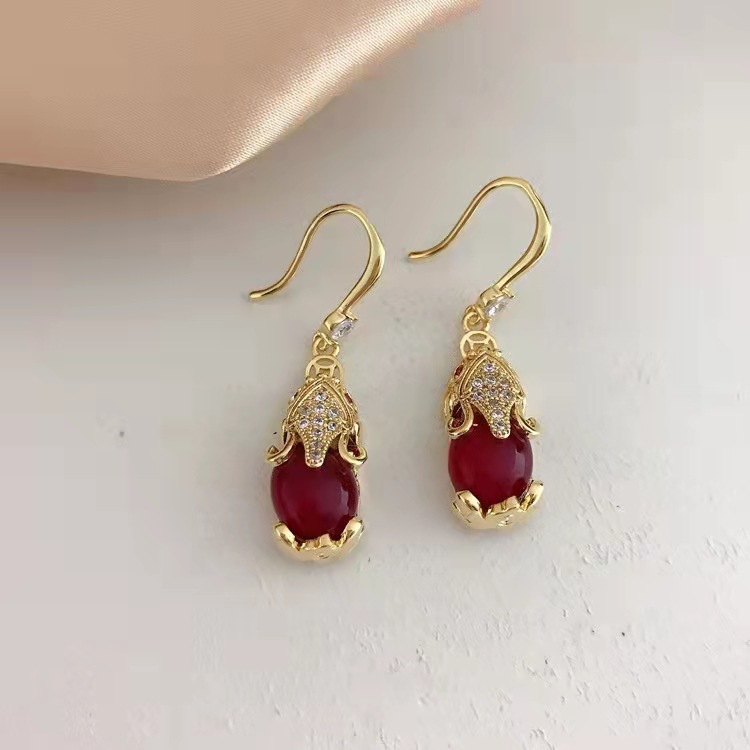 Women'S Affordable Accessories - Tendenza 2025 Pixiu retrò rosso Orecchini