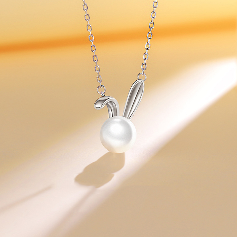 Collana con ciondolo di perle  - Women Accessories Meaning recensione e prezzo