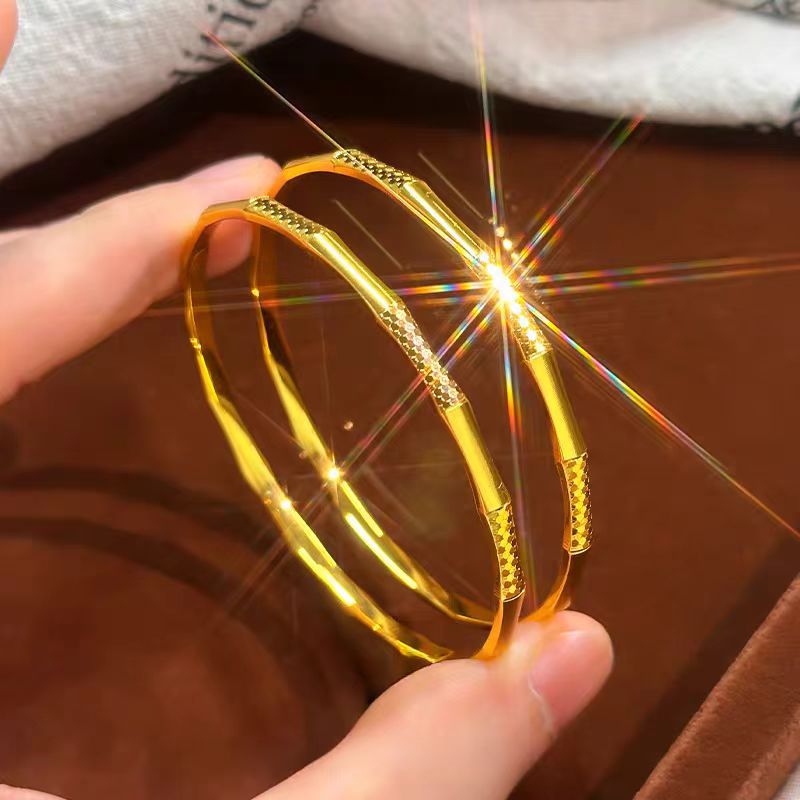 Bracciale in Oro 24K AU999 con - Women Accessories Meaning recensione e prezzo