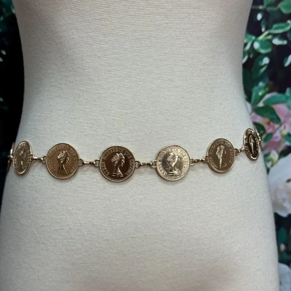 Moneta d'oro anni '80 di alta  - Women'S Accessories In The 80S recensione e prezzo